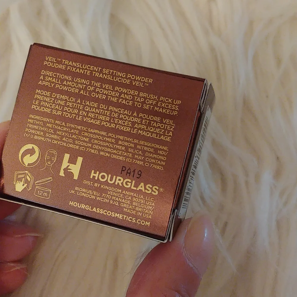 Hourglass 💝nwt price